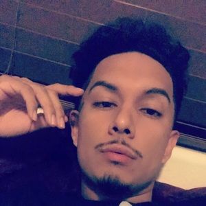 Meet your Posher, Eddie